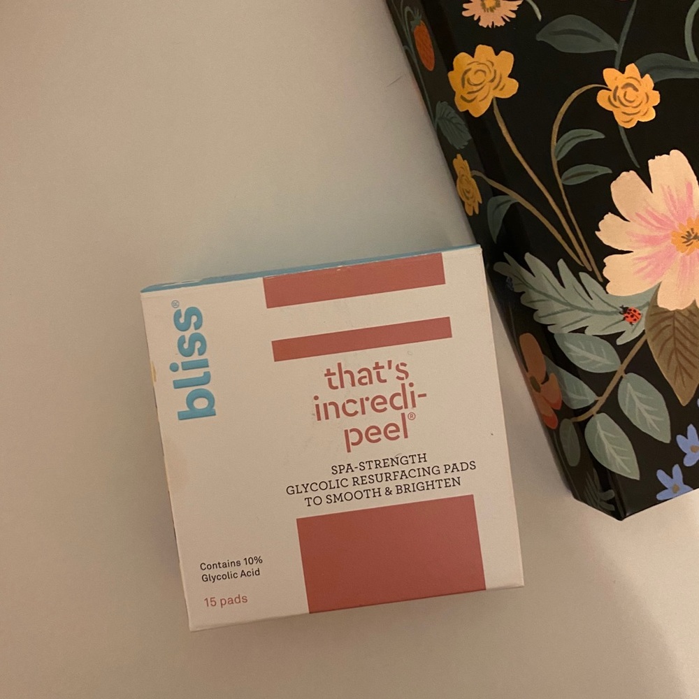 Bliss resurfacing glycolic pads